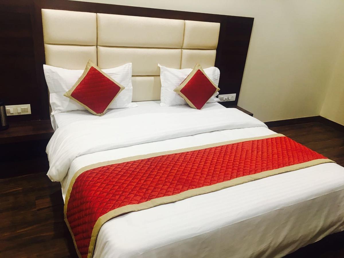 فندق أجميرفي  Arya Sheraton المظهر الخارجي الصورة