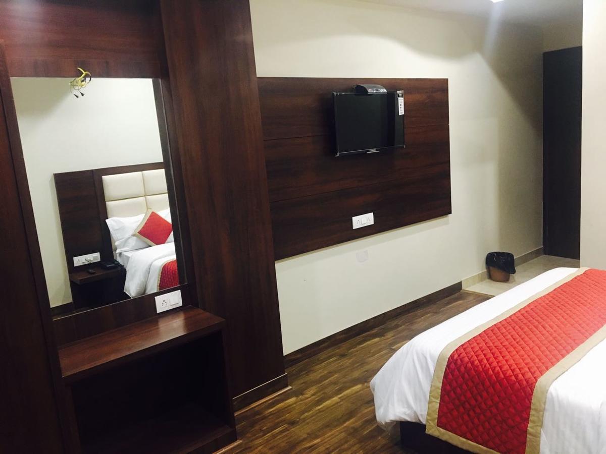 فندق أجميرفي  Arya Sheraton المظهر الخارجي الصورة